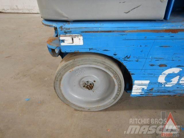 Genie GR-15 Karos emelők