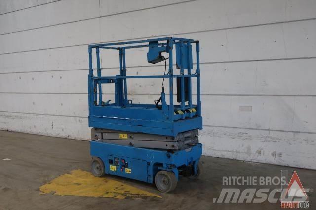 Genie GS-1532 Karos emelők