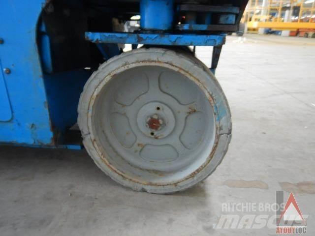 Genie GS-2032 Karos emelők