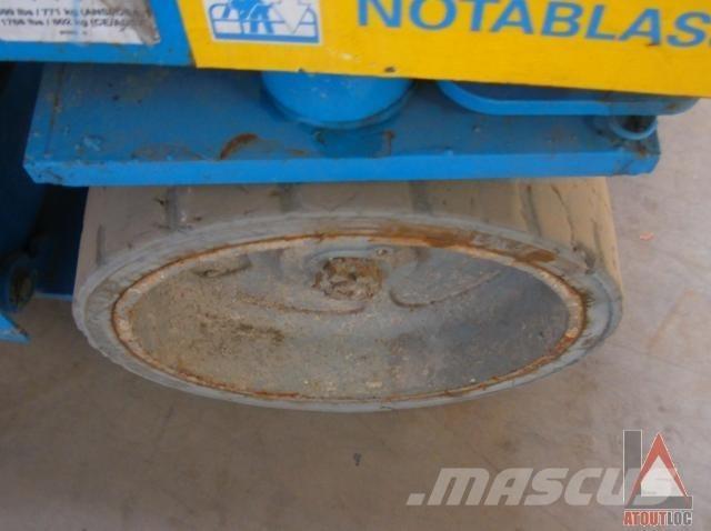 Genie GS-2032 Karos emelők