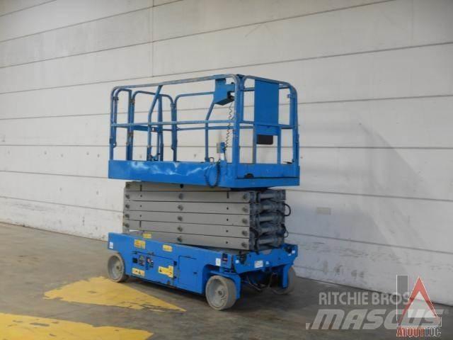 Genie GS-4047 Karos emelők