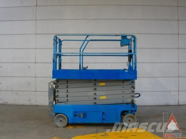 Genie GS-4047 Karos emelők