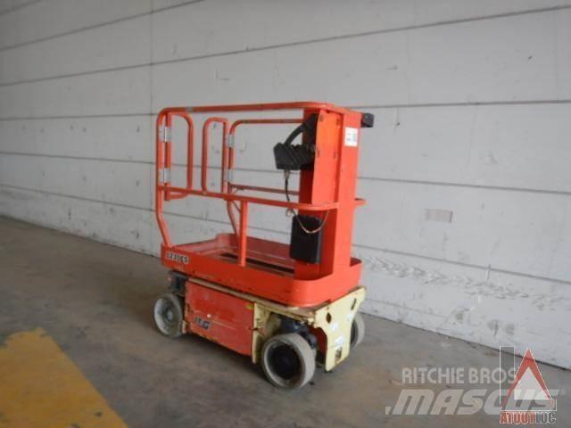 JLG 1230ES Karos emelők