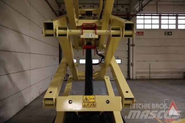JLG 3246ES Karos emelők