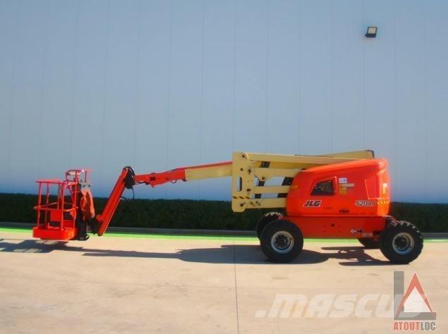 JLG 520AJ Karos emelők