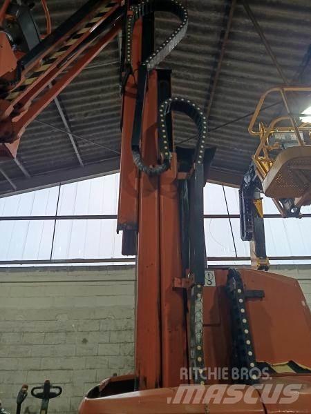JLG TOUCAN 1010 Karos emelők