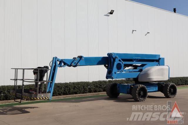 Niftylift HR28 Karos emelők