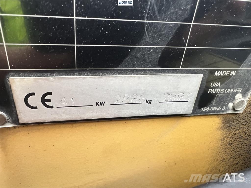 CAT 226 Kompaktrakodók