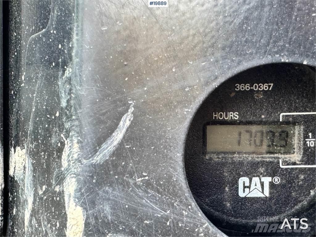CAT 305.5E2 Lánctalpas kotrók