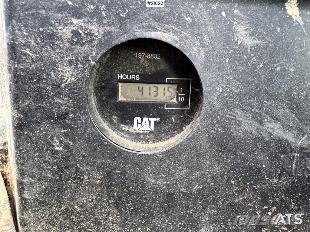 CAT 305C Lánctalpas kotrók