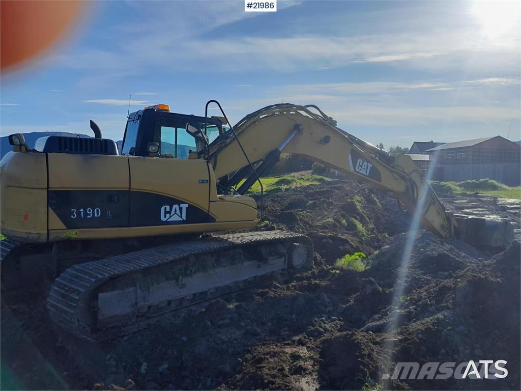 CAT 319DL Lánctalpas kotrók