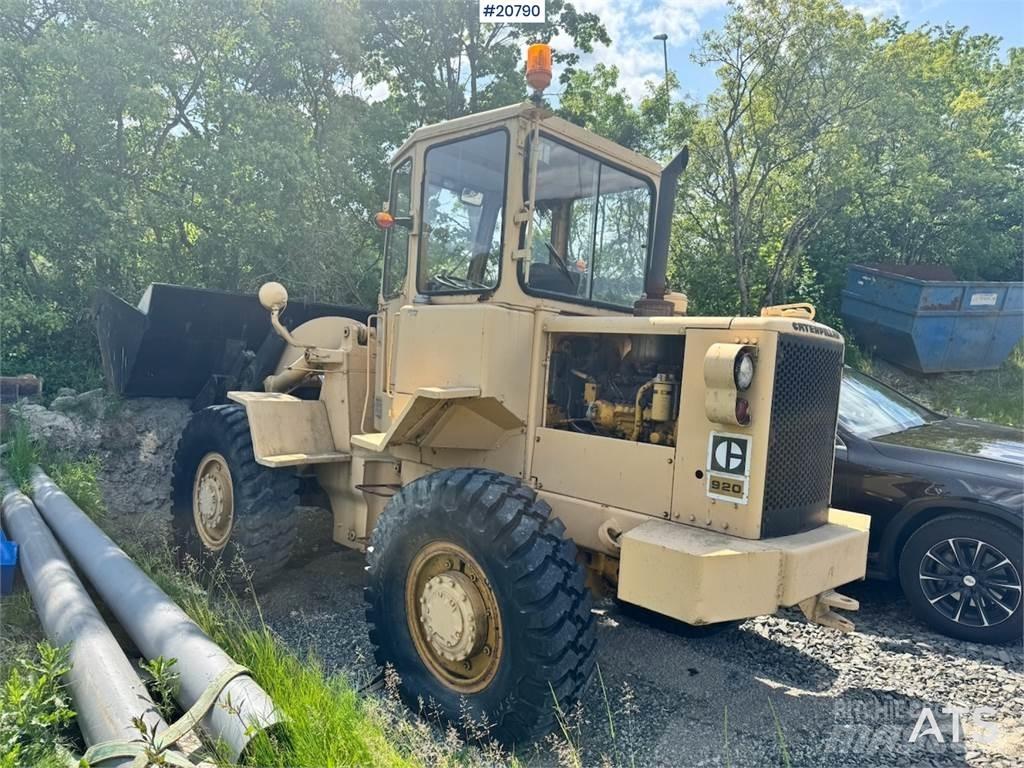 CAT 920 Gumikerekes homlokrakodók