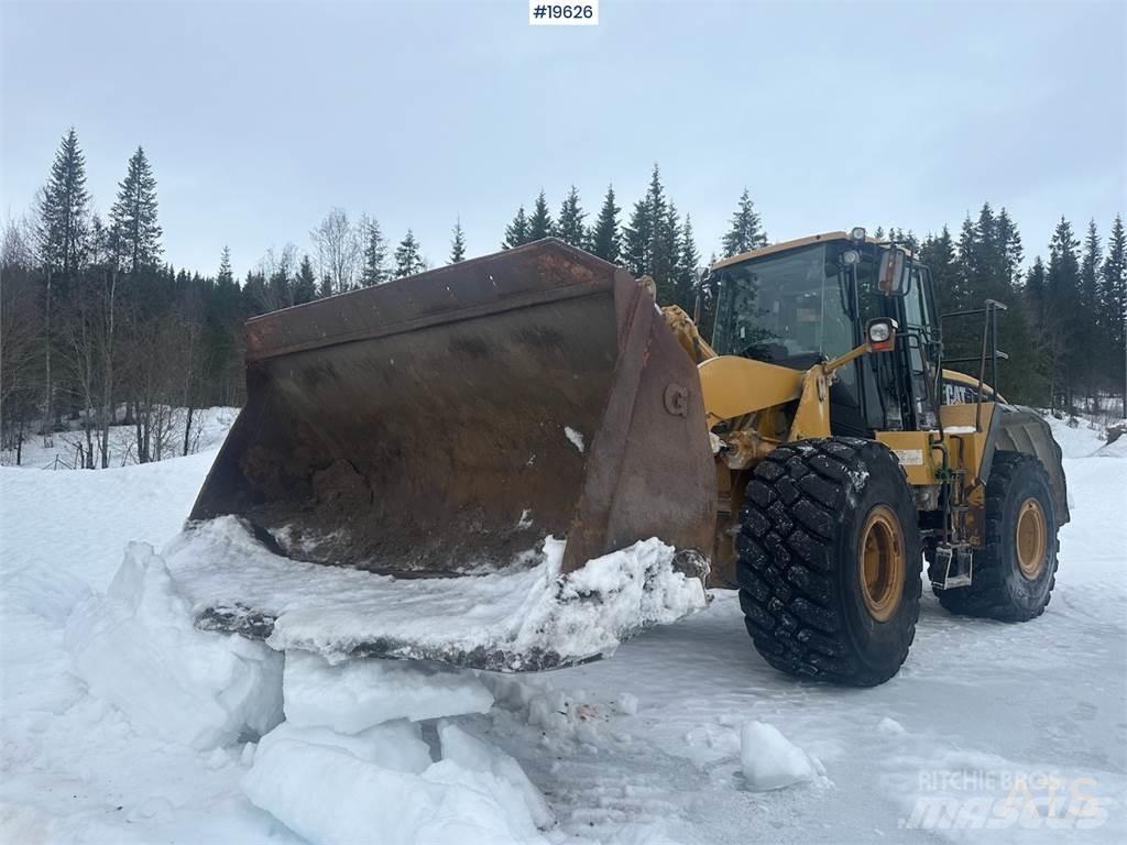CAT 966G Gumikerekes homlokrakodók