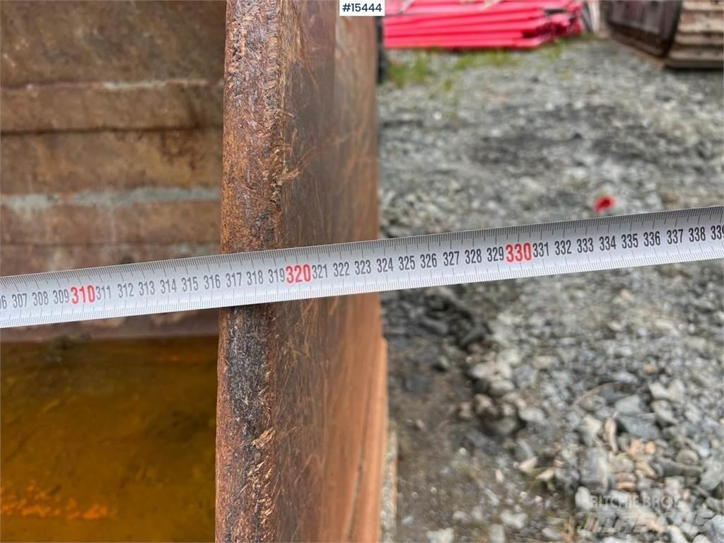 CAT 966H Gumikerekes homlokrakodók