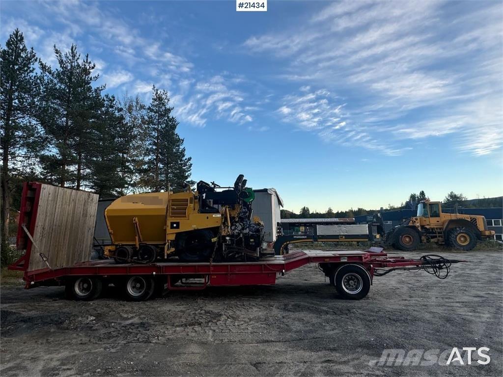 CAT AP 300 Aszfalt terítõ gépek
