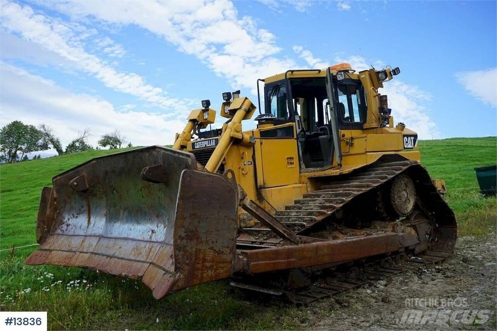 CAT D6T lánctalpas dózerek