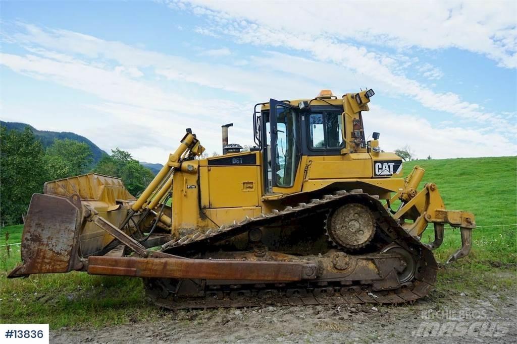 CAT D6T lánctalpas dózerek