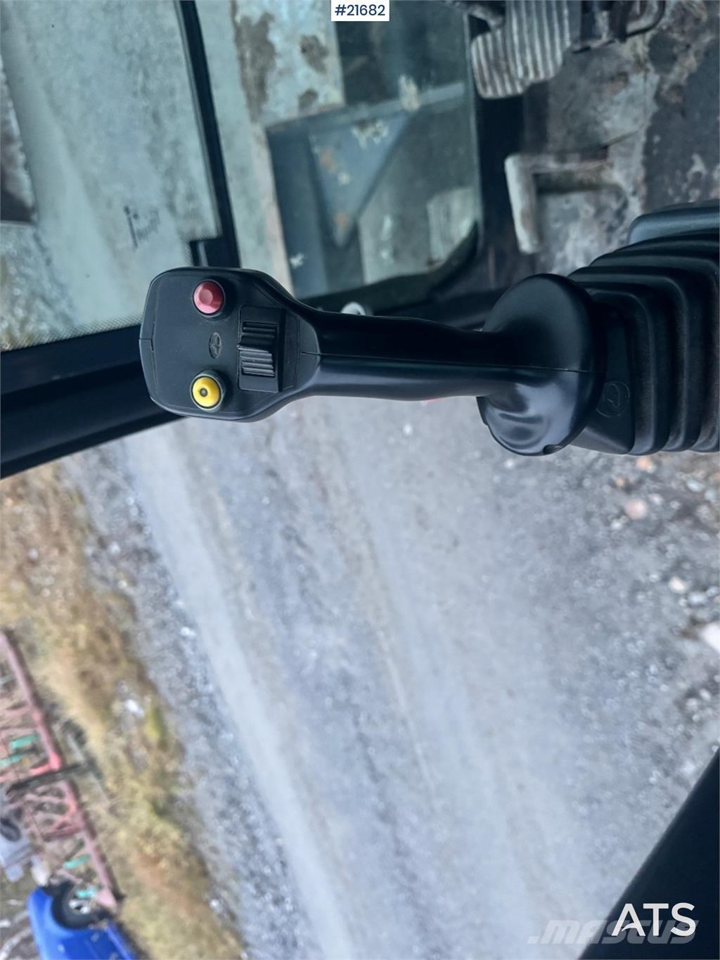 Euromach ES57 Lánctalpas kotrók