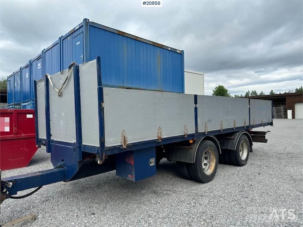 GMF flatebed trailer Platós / Ponyvás pótkocsik