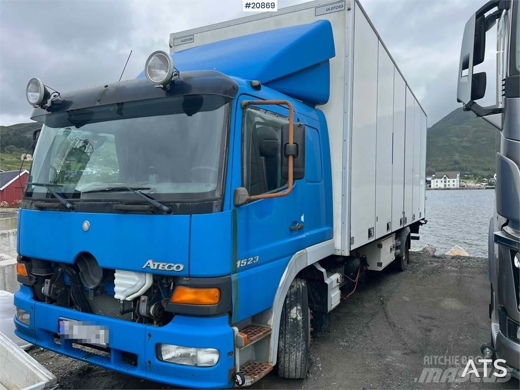Mercedes-Benz 1523 Dobozos teherautók