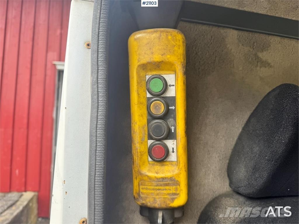 Ravo 540 Sweeper. Utcaseprő teherautók