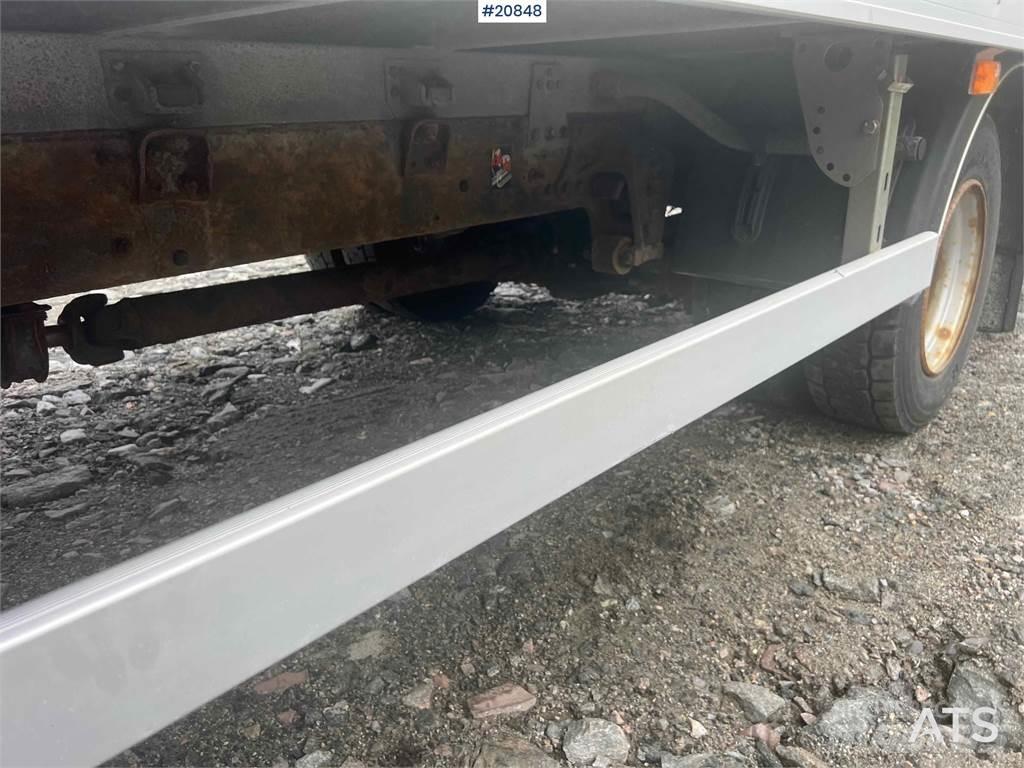 Renault midlum Dobozos teherautók