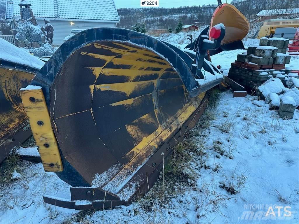 Tellefsdal D-plow. Haszonjárművek - Egyéb