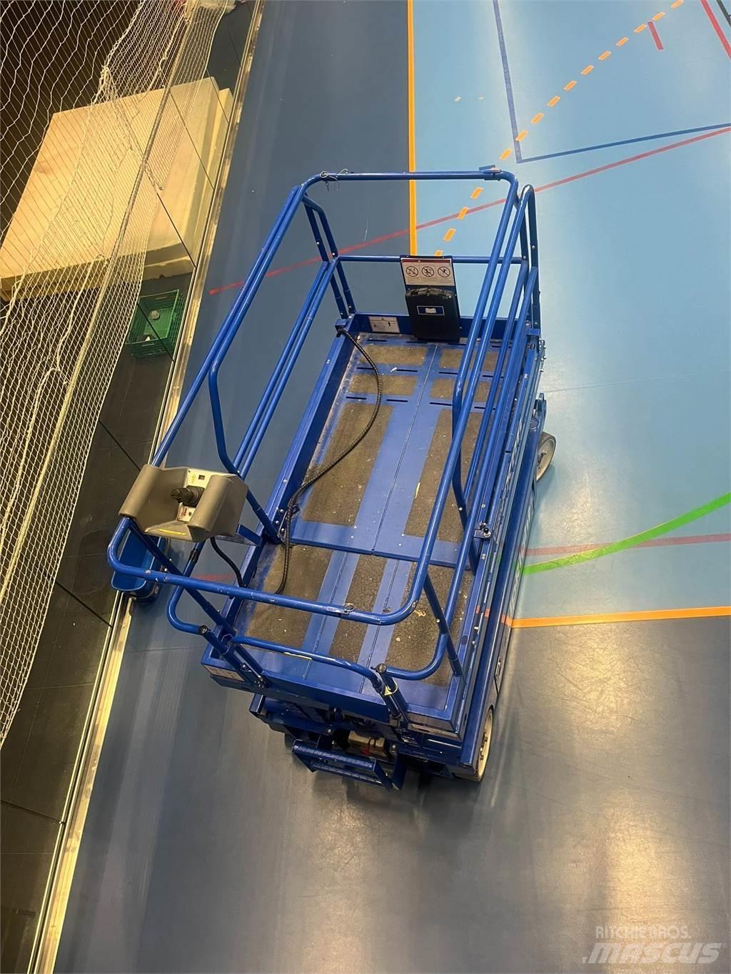UpRight X26N Egyéb felvonók és állványok