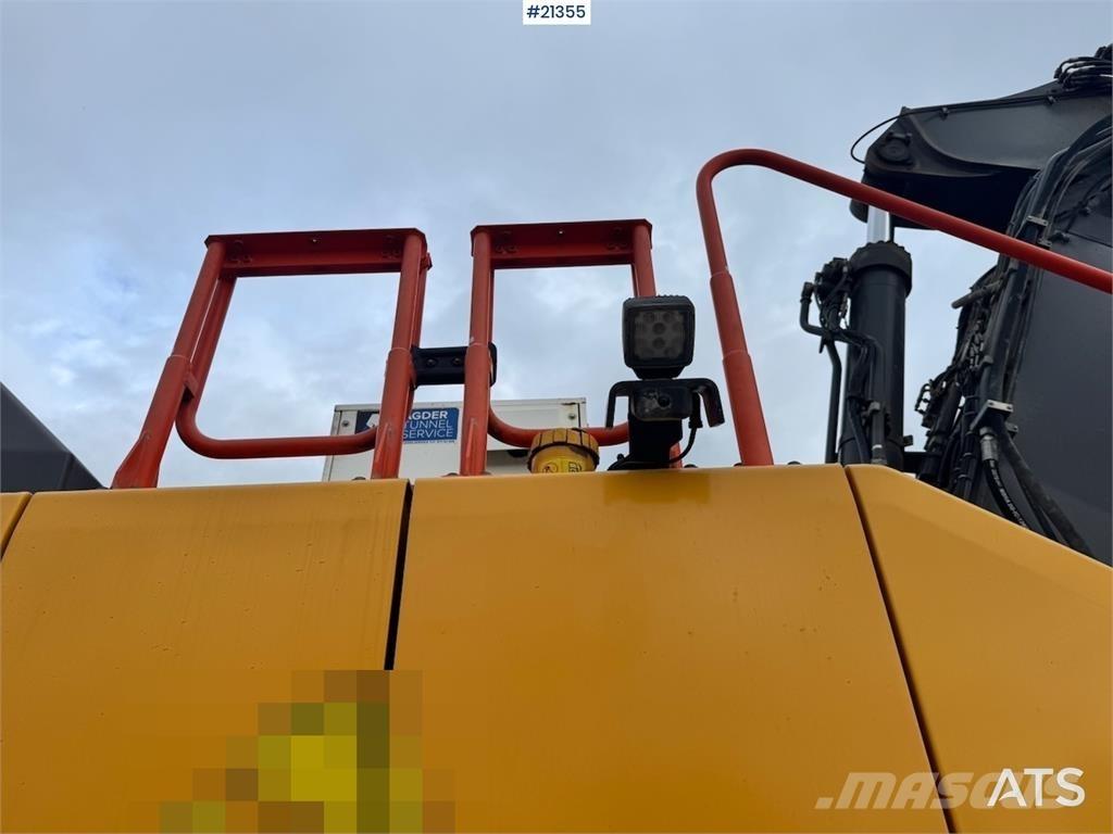 Volvo EC300 EL Lánctalpas kotrók