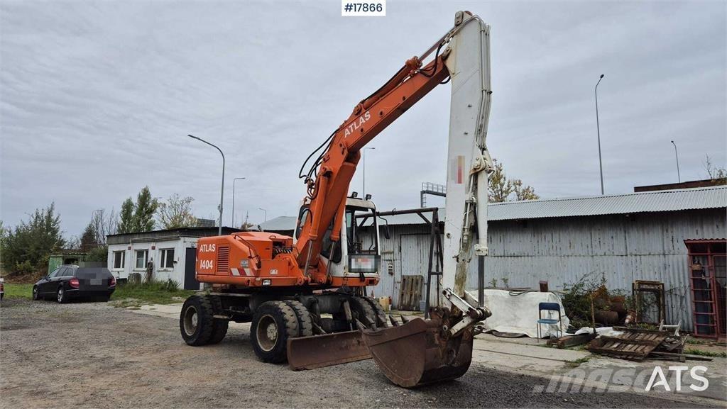 Atlas 1404 Gumikerekes kotrók