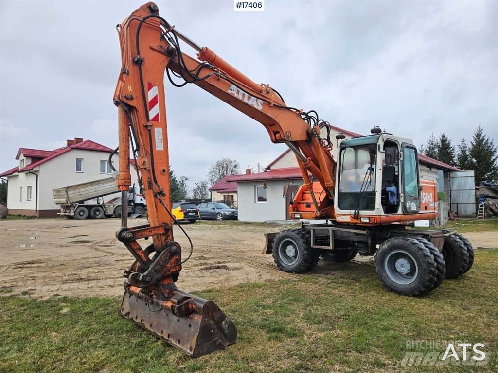 Atlas 1504 Gumikerekes kotrók