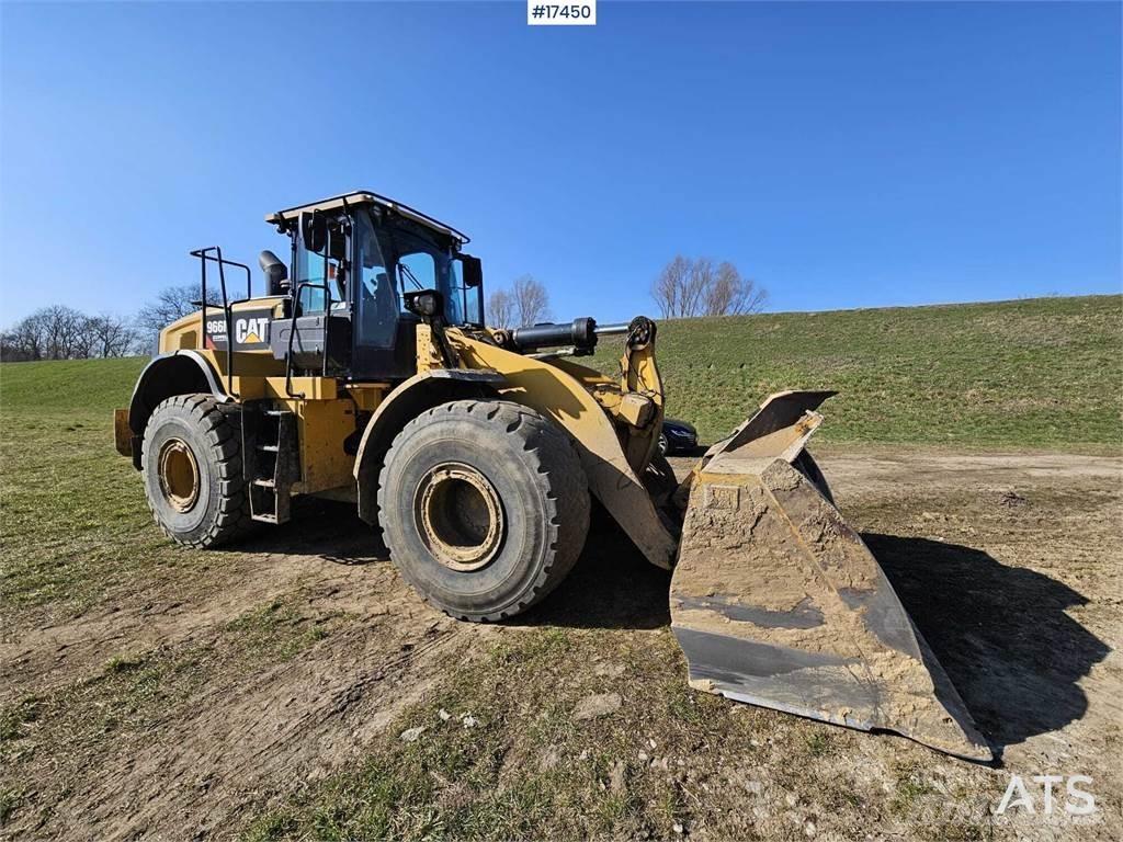 CAT 966M Gumikerekes homlokrakodók