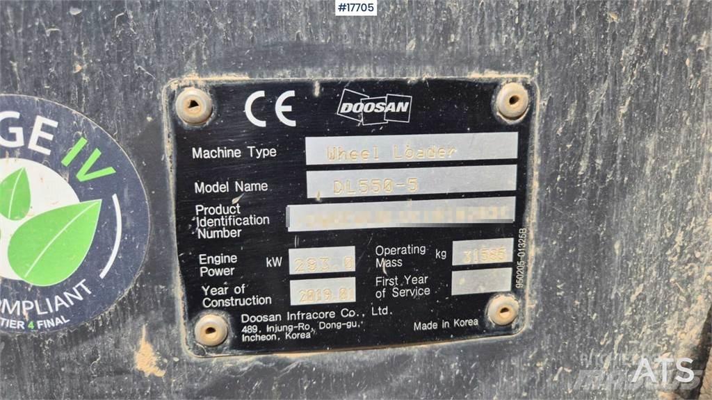 Doosan DL550-5 Gumikerekes homlokrakodók