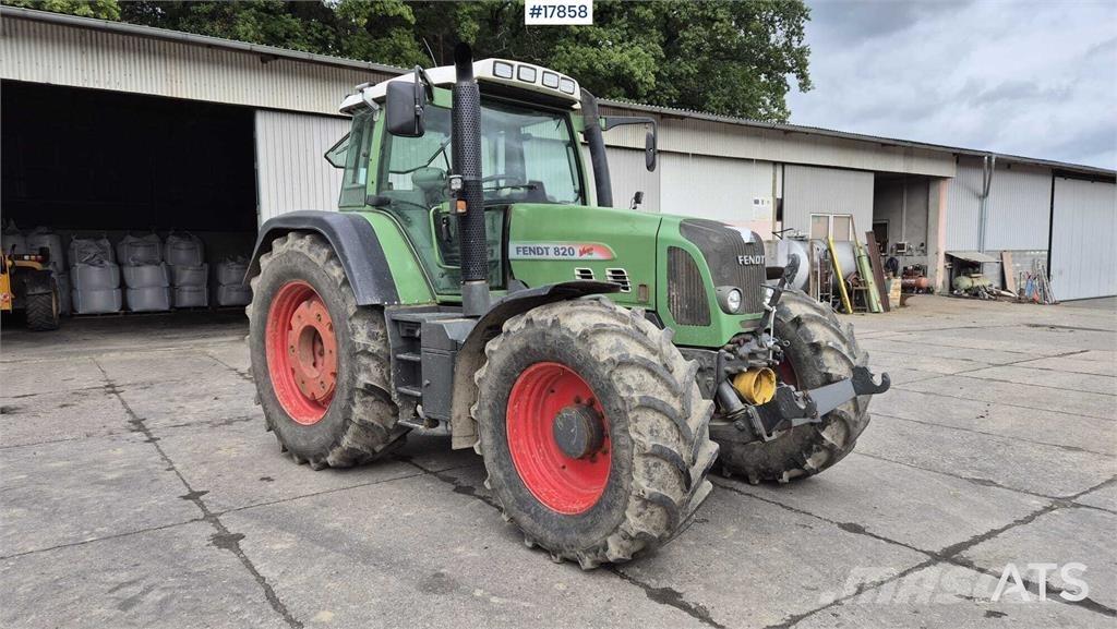 Fendt Vario 820 Traktorok