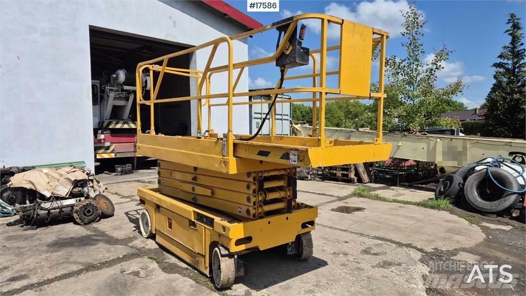 Haulotte Compact 12 Ollós emelők