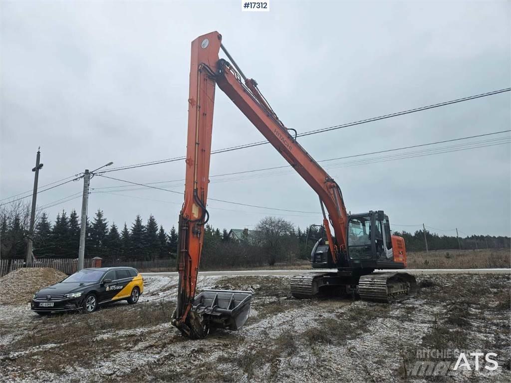 Hitachi ZX 225 US LC Lánctalpas kotrók