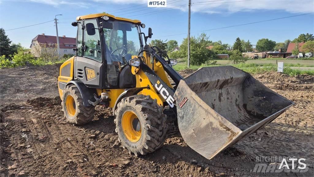 JCB 407 T4 Gumikerekes homlokrakodók