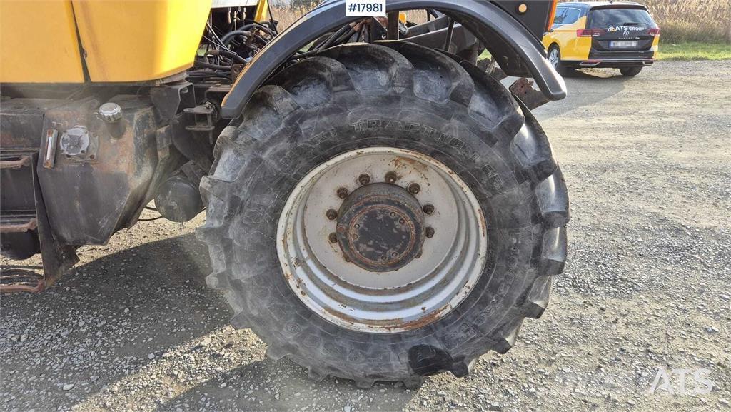 JCB FASTTRACK 3185 Traktorok