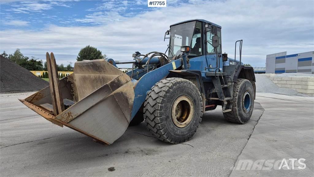 Komatsu WA380-5H Gumikerekes homlokrakodók