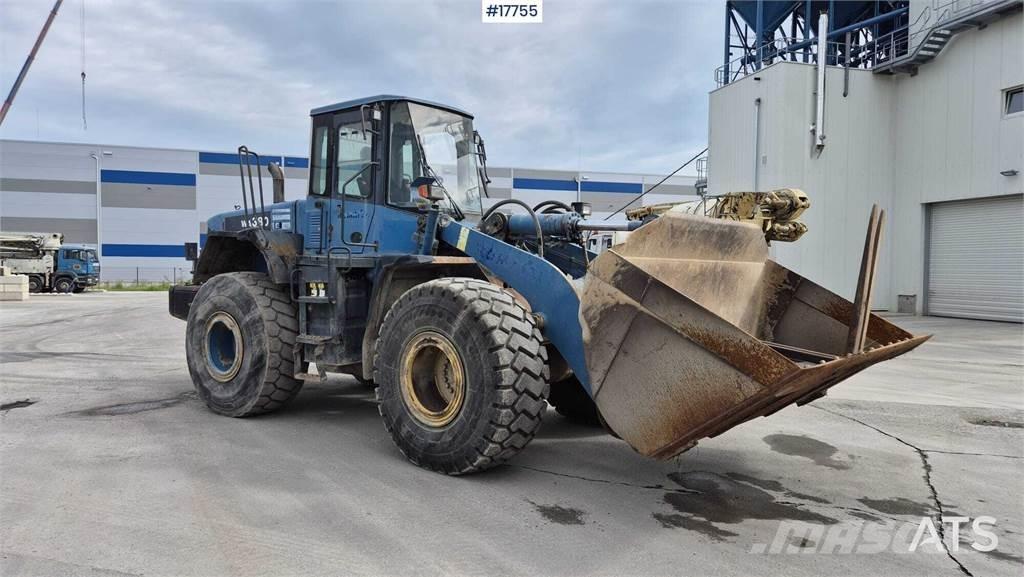 Komatsu WA380-5H Gumikerekes homlokrakodók
