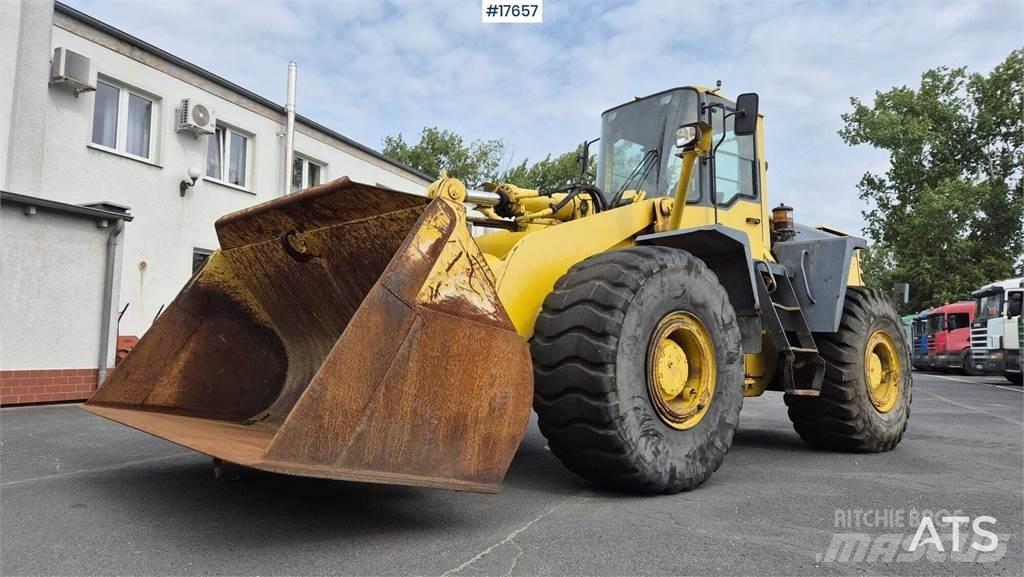 Komatsu WA420-3H Gumikerekes homlokrakodók