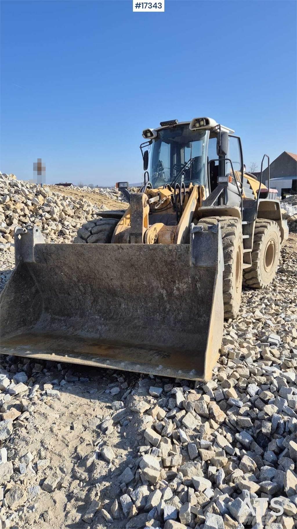 Liebherr L556 Gumikerekes homlokrakodók