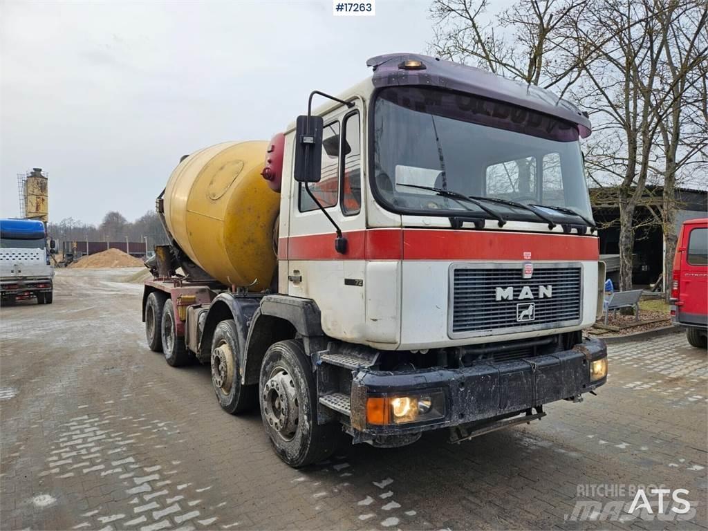 MAN F13 Betonkeverők/Betonpumpák