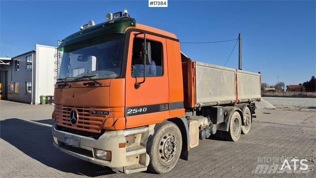 Mercedes-Benz Actros Billenő teherautók