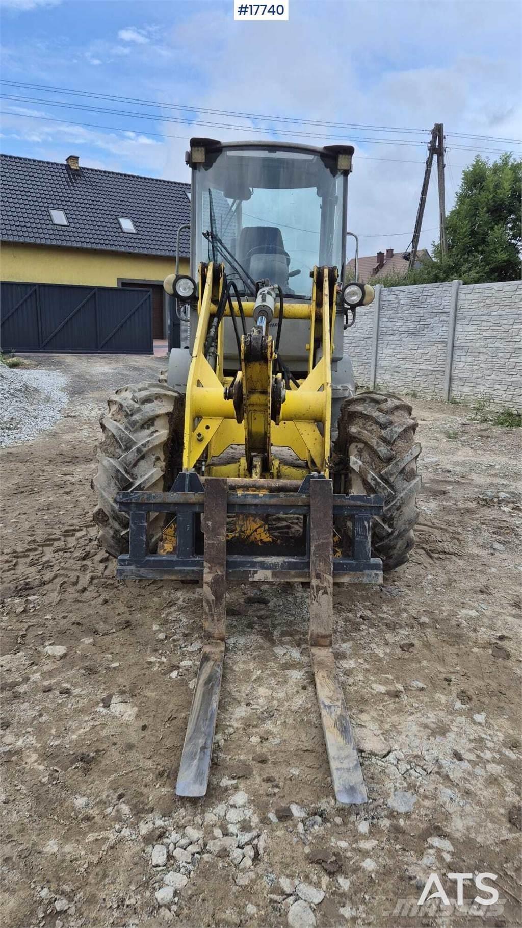 Paus RL 655 Gumikerekes homlokrakodók