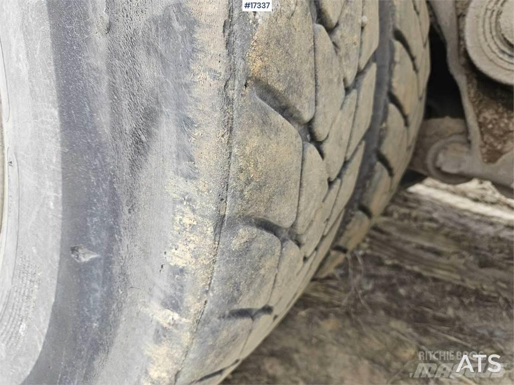 Renault Kerax 8x4 Billenő teherautók