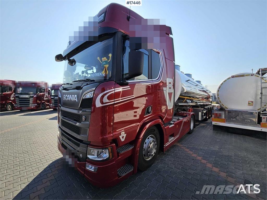 Scania R530 V8 Nyergesvontatók