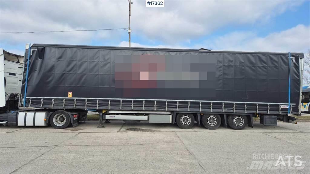 Schmitz Cargobull Elhúzható ponyvás félpótkocsik