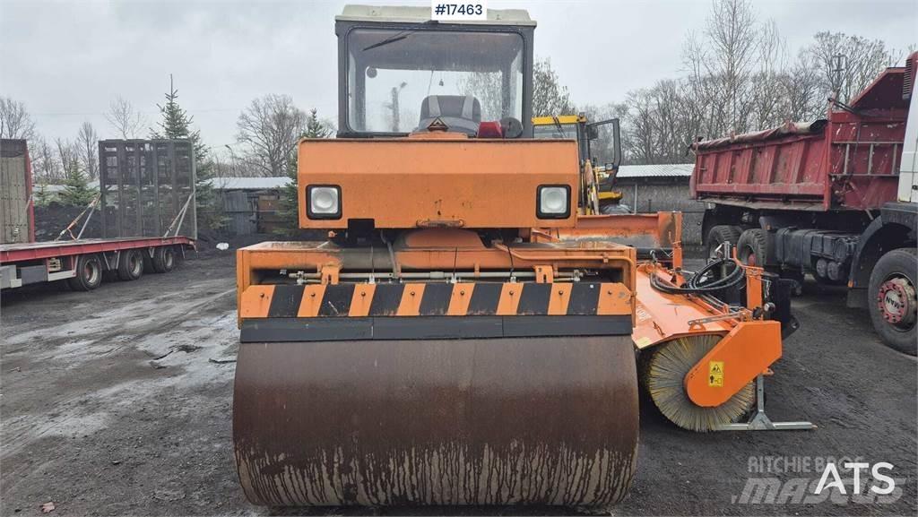 STA VSH 102 Ikerdobos hengerek
