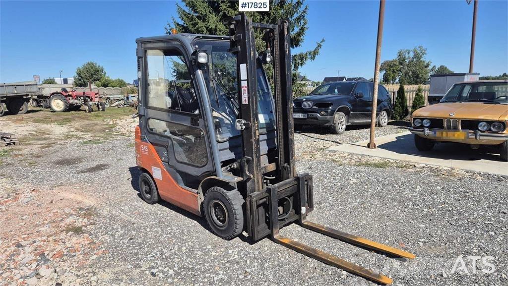 Toyota 02-8FGF15 Targoncák-Egyéb